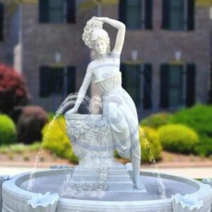 Tier fountain with statue